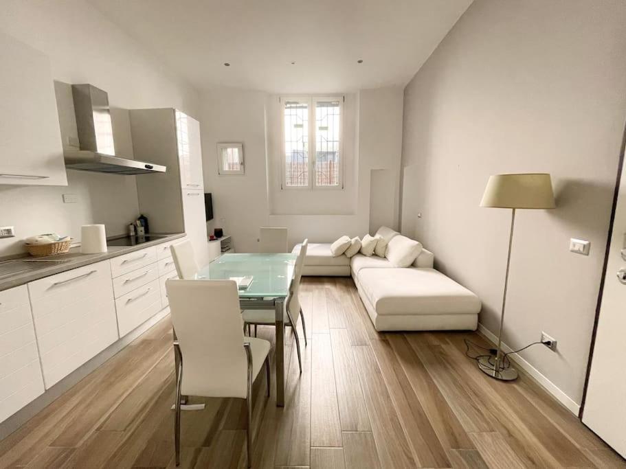 Corte Del 6 - Cozy Modern Flat B Милан Экстерьер фото