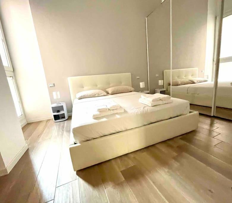 Corte Del 6 - Cozy Modern Flat B Милан Экстерьер фото
